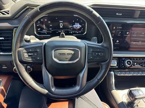 Used 2025 GMC Sierra 1500 Denali Ultimate AWD/4WD image 29