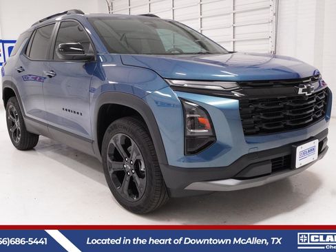 New 2026 Chevrolet Equinox LT FWD image 3