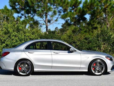 Used 2020 Mercedes-Benz C 63 AMG S image 7