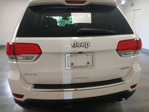 Used 2017 Jeep Grand Cherokee Limited AWD/4WD image 12