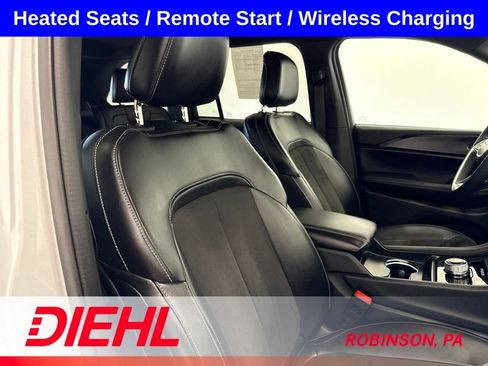 Used 2024 Jeep Grand Cherokee Altitude AWD/4WD image 14