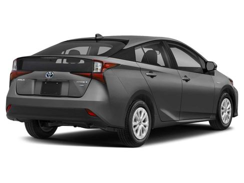 Used 2022 Toyota Prius LE FWD image 2