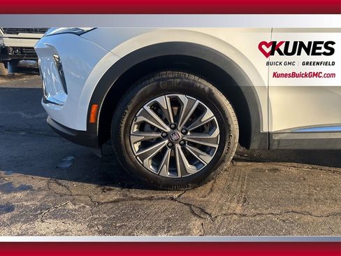 Used 2024 Buick Envision Preferred image 13