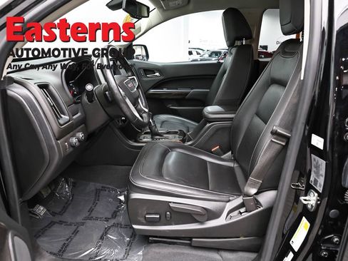 Used 2022 GMC Canyon Elevation w/ Elevation Premium Package image 14