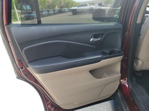 Used 2022 Honda Pilot Special Edition image 13