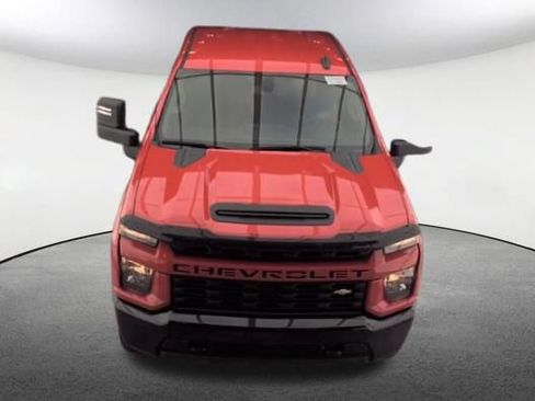 Used 2021 Chevrolet Silverado 2500 Custom w/ Custom Value Package AWD/4WD image 2