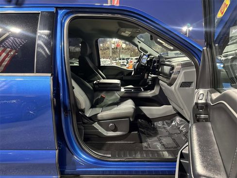 Used 2024 Ford F150 XLT w/ Mobile Office Package image 11