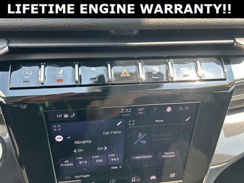 Used 2023 Jeep Grand Cherokee Laredo image 23