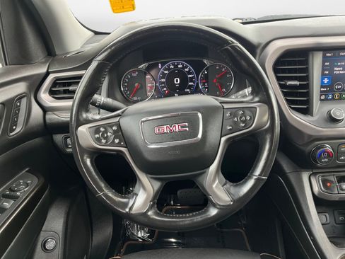 Used 2022 GMC Acadia AT4 w/ Technology Package AWD/4WD image 10