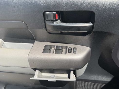 Used 2011 Toyota Tundra 2WD Double Cab w/ Tow Pkg image 8