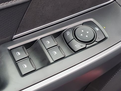 New 2026 Ford F150 XLT w/ Equipment Group 302A MID image 9