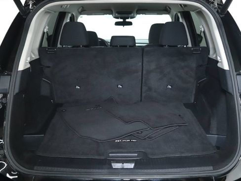 Used 2024 Nissan Rogue SV FWD image 28