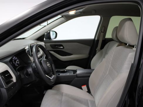 Used 2023 Nissan Rogue SV FWD image 16