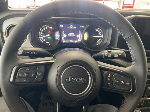 Certified 2025 Jeep Wrangler Unlimited Sport S 4xe AWD/4WD image 32