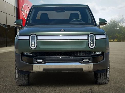 Used 2022 Rivian R1T Adventure AWD/4WD image 11