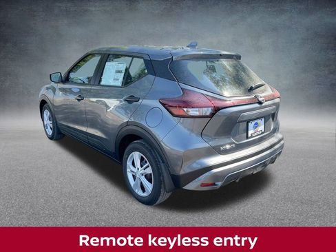 New 2025 Nissan Kicks Play S image 14