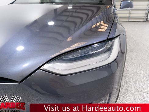 Used 2020 Tesla Model X Long Range image 8