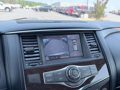 Used 2017 INFINITI QX80 2WD image 18