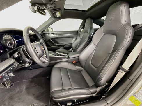 Certified 2024 Porsche 911 Carrera S RWD image 5