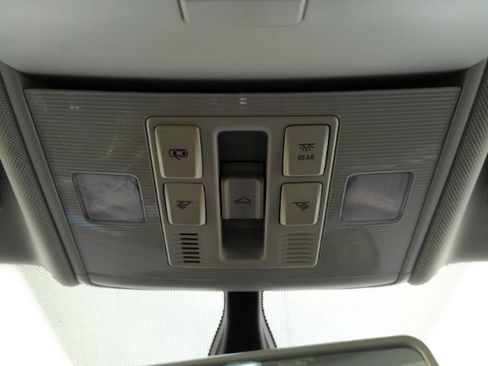 Used 2019 Volkswagen Jetta SE FWD image 49