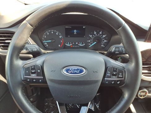 Used 2021 Ford Escape SE w/ Convenience Package FWD image 32