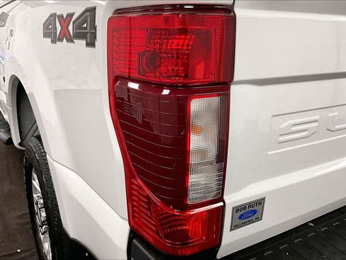 Certified 2022 Ford F350 XLT w/ XLT Value Package image 28