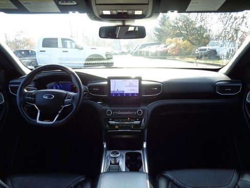 Used 2020 Ford Explorer ST image 14