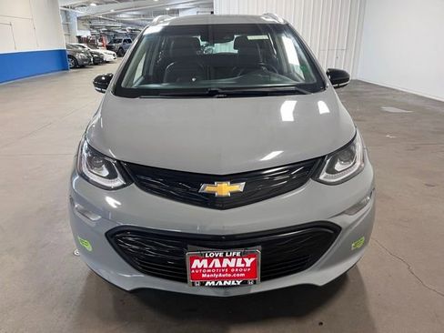 Used 2020 Chevrolet Bolt Premier w/ Infotainment Package image 8