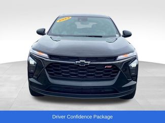 Certified 2024 Chevrolet Trax RS w/ Driver Confidence Package FWD video 2