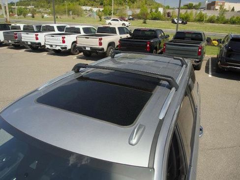 Used 2024 Chevrolet Tahoe High Country AWD/4WD image 6