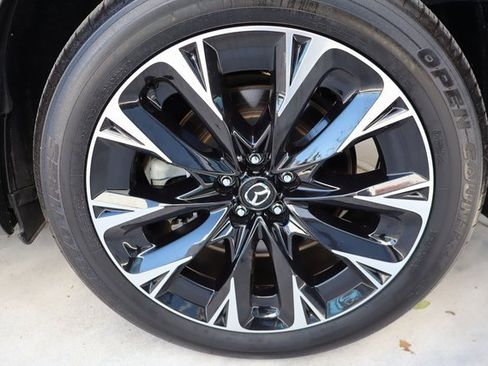 Used 2024 MAZDA CX-90 Plug-In Hybrid w/ Premium Pkg image 48