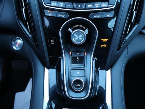 Used 2023 Acura RDX SH-AWD image 26