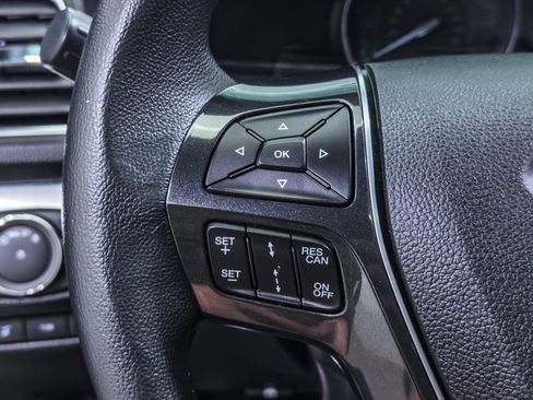 Used 2019 Ford Explorer Limited w/ Ford Safe & Smart Package image 36