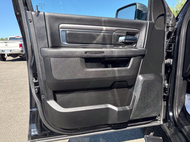 Used 2022 RAM 1500 Warlock AWD/4WD image 22
