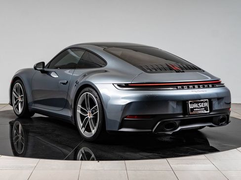 Certified 2025 Porsche 911 Carrera RWD image 3