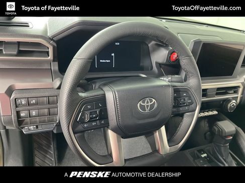 Certified 2025 Toyota Tacoma TRD Off-Road image 27