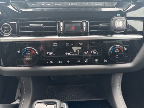 Certified 2023 Nissan Pathfinder SV w/ SV Premium Package AWD/4WD image 14