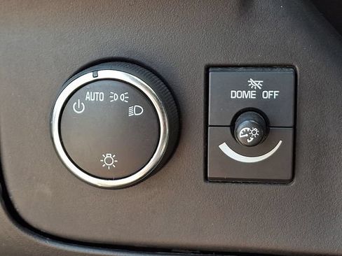 Used 2023 GMC Savana 2500 Extended w/ Driver Convenience Package RWD image 9