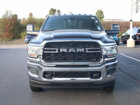 Used 2024 RAM 3500 Tradesman w/ Chrome Appearance Group image 3