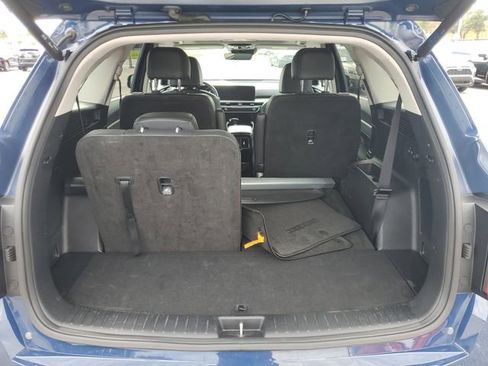 Used 2024 Kia Sorento SX image 8