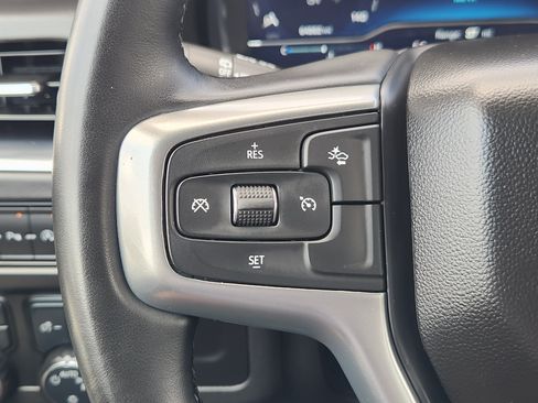 Used 2024 Chevrolet Suburban LT AWD/4WD image 29