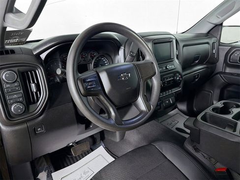 Used 2020 Chevrolet Silverado 1500 Custom Trail Boss w/ Custom Convenience Package image 9