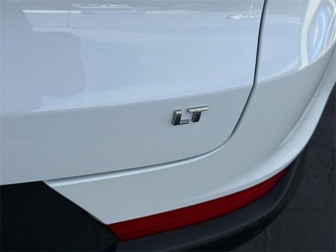 Used 2022 Chevrolet TrailBlazer LT w/ Convenience Package image 5