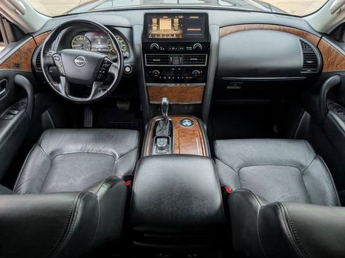 Used 2023 Nissan Armada SL image 11