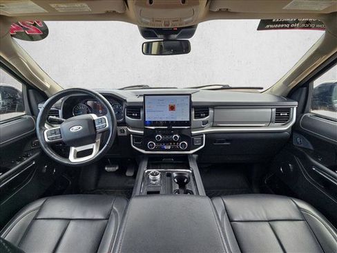 Used 2024 Ford Expedition XLT RWD image 17