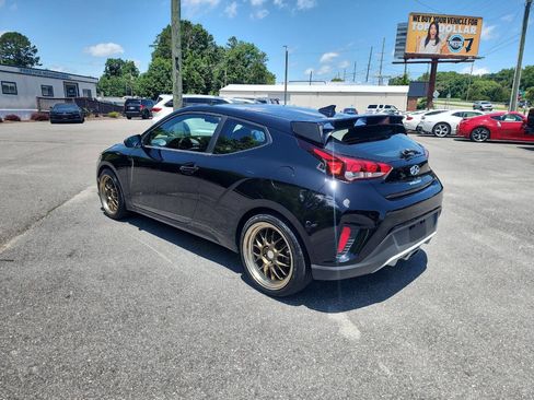 Used 2019 Hyundai Veloster 2.0 Premium image 4