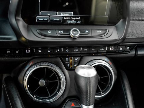 Used 2016 Chevrolet Camaro SS RWD image 32