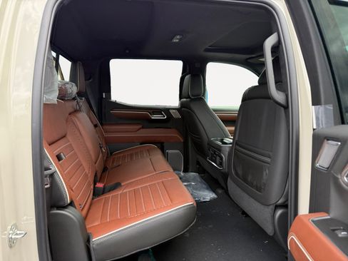New 2026 GMC Sierra 1500 Denali Ultimate AWD/4WD image 18