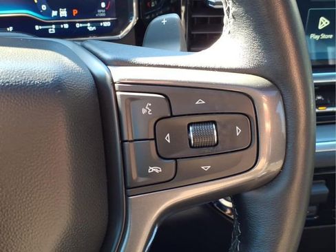 Used 2025 Chevrolet Silverado 1500 High Country AWD/4WD image 33