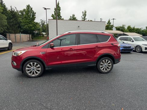 Used 2017 Ford Escape Titanium FWD image 6